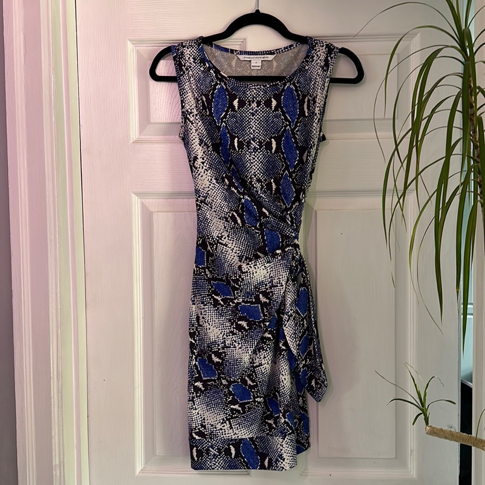 DVF blue snakeskin dress size 2